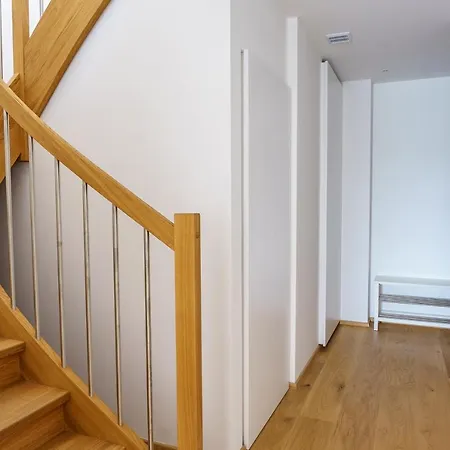 Belvedere Apartment *