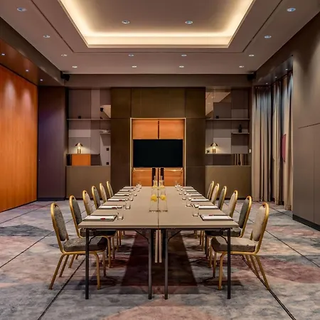 Hotel Marriott 5*