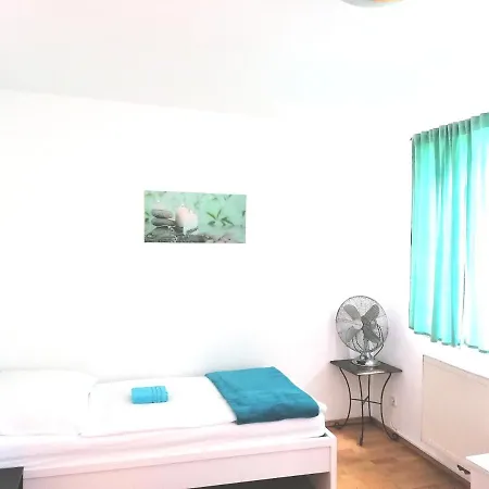 Hostel Favoriten-rooms