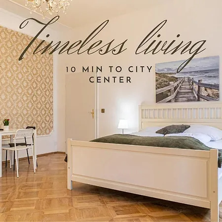 Large 4br Near Karlsplatz Ideal For Big Groups * Vienna