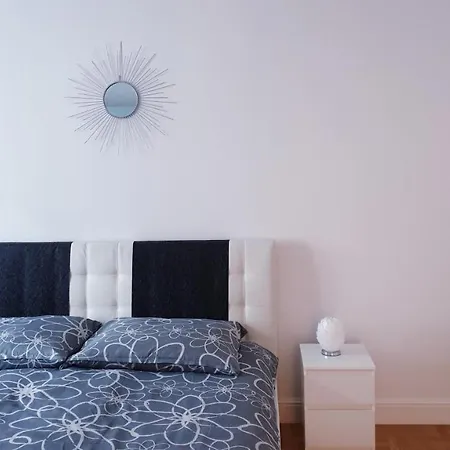 Apartment Wonderful 2-bedroom Belvedere *