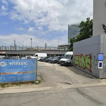 Modern Hauptbahnhof - Virtual Reception&self-checkin 2* Wien