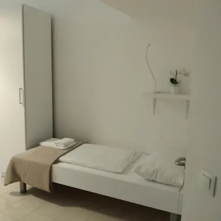 Ch-hotel Luka Budget Bécs