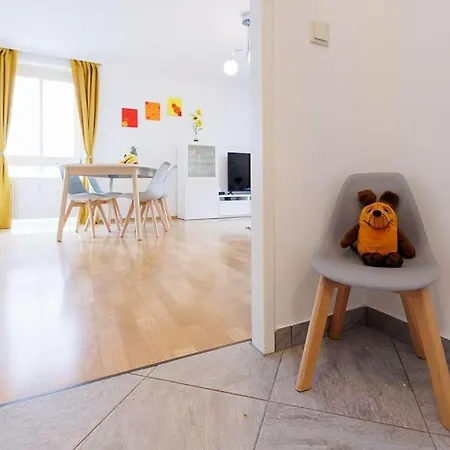 Apartment New! Cozy & Lovely In The 3rd District