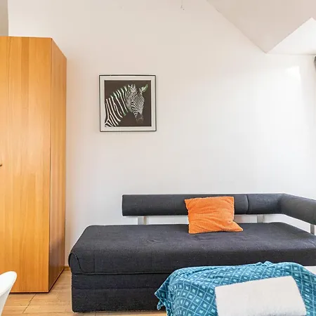 Apartment Lovely 2 - Suitable For Long