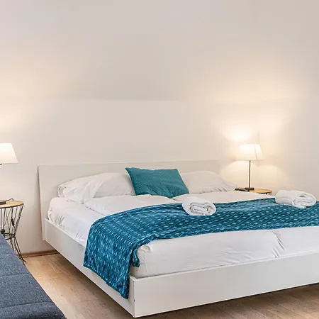 Lovely 2 - Suitable For Long Apartment