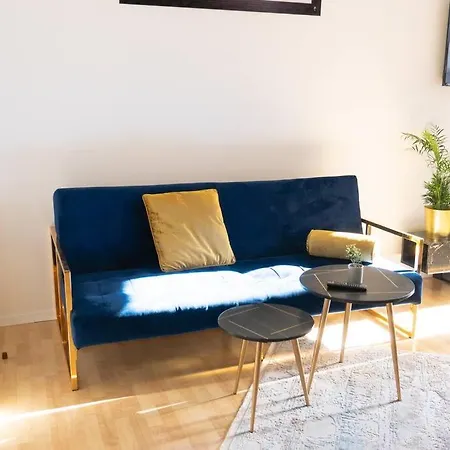Apartment Luxury Meets Retro Near Parking Wien