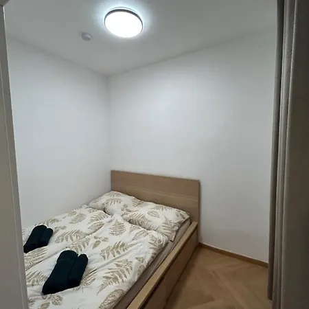 Deluxe Favoriten * Vienne