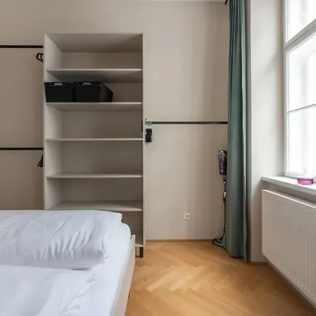 Hochwertiges Mit Direkter Anbindung Zum Zentrum In Hippen Viertel Apartment Vienna