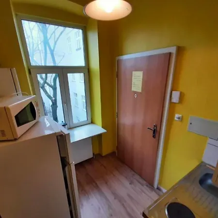 Homestay Relaxrooms Hernals *