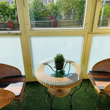 In City-center Near U6, And Thaliastrasse Apartment Vienna