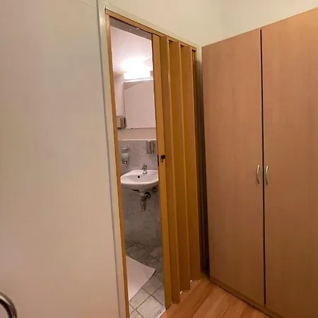 Guest house Vera 2*