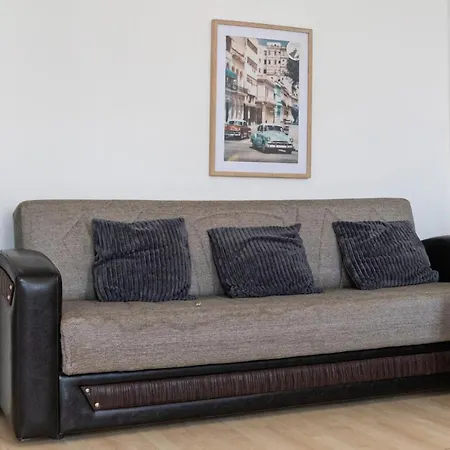 Stylish 2br Near Matzleinsdorfer Platz Apartment Vienna