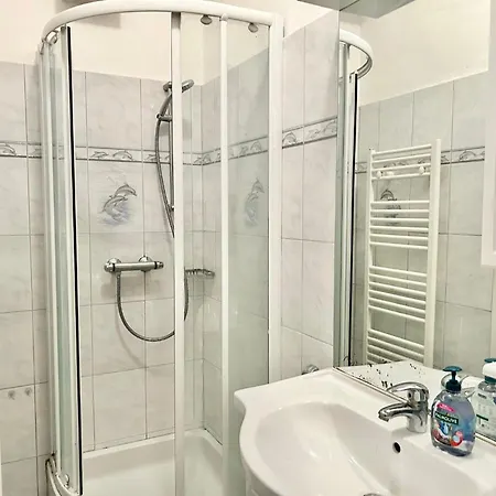 Apartment 50 M2 Stylish With Netflix Vienna
