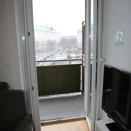 Apartment Amici Urania *