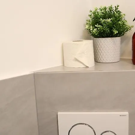 Bloom - Modern One Bedroom Διαμέρισμα *