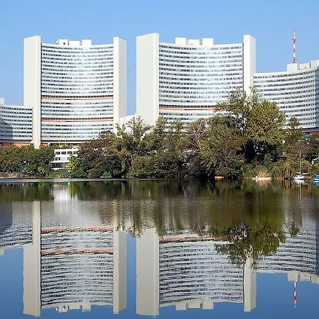 Urban Flats Danube * Vienna
