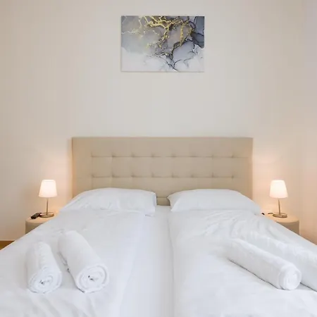 Donaustadt Special 1220 Apartment