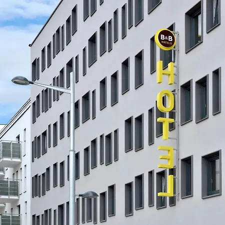 Hotel Wien-hbf 3*