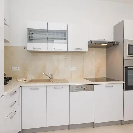 Donaustadt Special 1220 Apartment