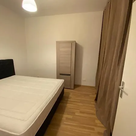 Niceapartmenthollergasse 8 Vienna