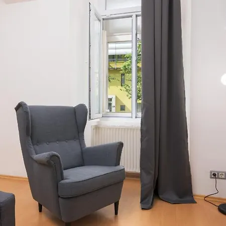 Spacious Apt In Perfect Location For Family Vienna