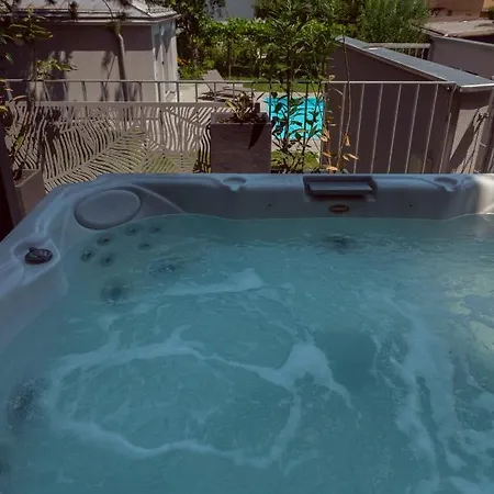 Dream Getaway With Jacuzzi And Pool Vídeň