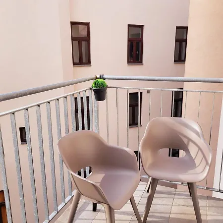 Oswald Apartment