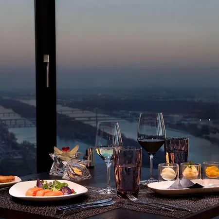 Melia 5* Vienna