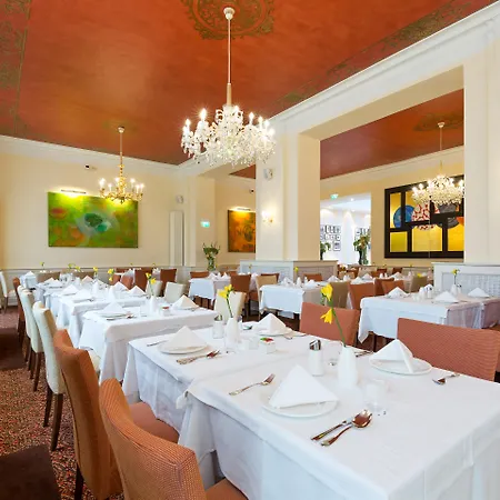 Hotel Kaiserhof 4*