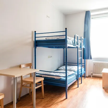 Hostel A&o Stadthalle *