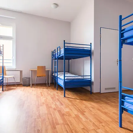 A&o Stadthalle Hostel *