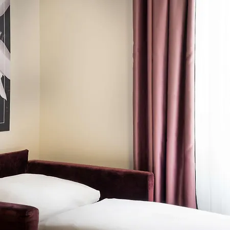 Elaya West Otel Viyana