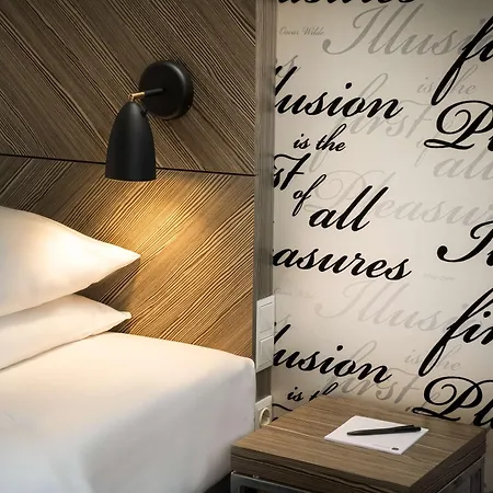 Elaya West Otel