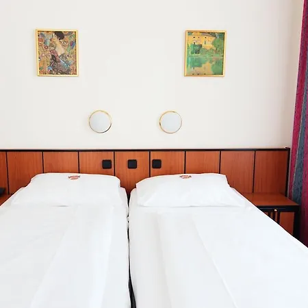 Drei Kronen Hotel