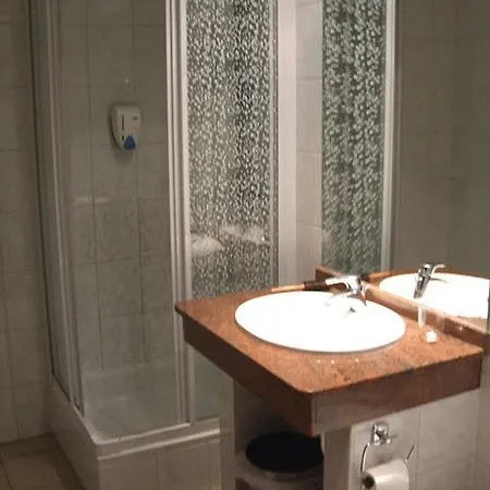Continental Hotel-pension Bed & Breakfast Wien
