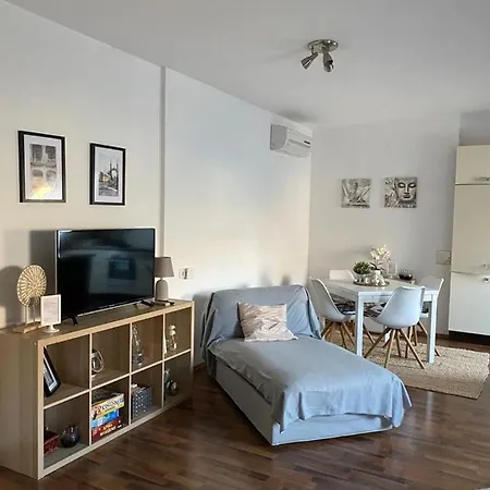 Canaletto Apartment