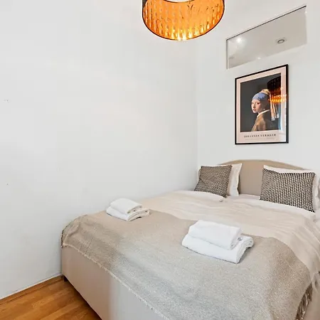 Apartment Cozy In 16th District Vienna