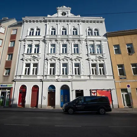 2-rooms Spacious In A Vibrant Cozy Area Apartment *