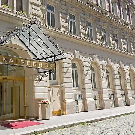Kaiserhof Hotel 4*