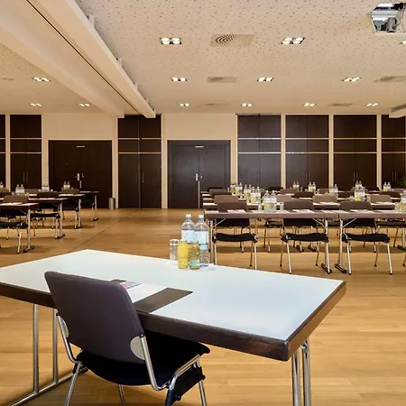 Flemings Wien-stadthalle Bécs