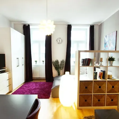 Cosy Modern B Prater