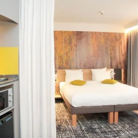 Novotel City Hotel