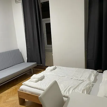 Hotel Easybook-in