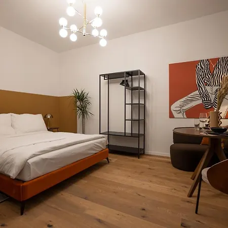 Stylish 1-bedroom With A Terrace
