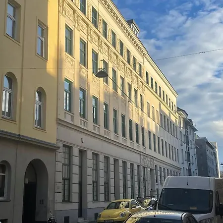 Schmucke Citywohnung In Ruhelage Apartment Vienna