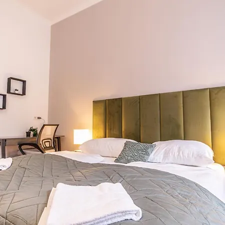 Stadthalle Oasis: Stylish 3br In Vienne