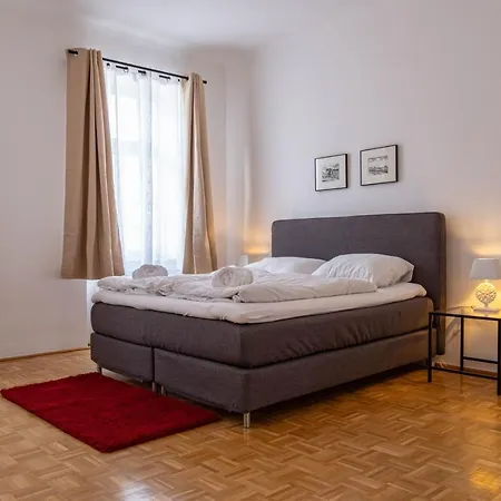 Apartment Maple Avenue Vienna