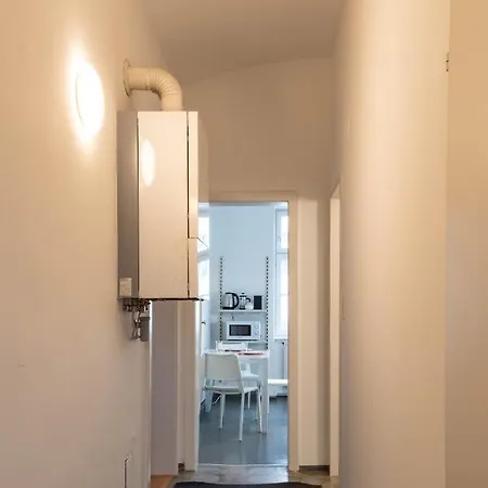Apartment Maple Avenue *