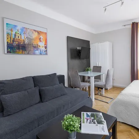 Kroellgasse I Contactless Check-in Vienna